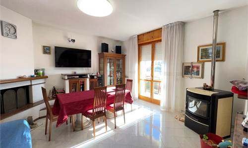Appartamento In Vendita a Mondavio